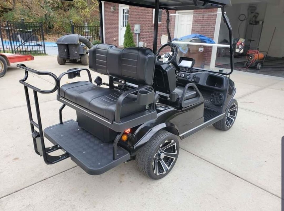 2021 Evolution golf cart