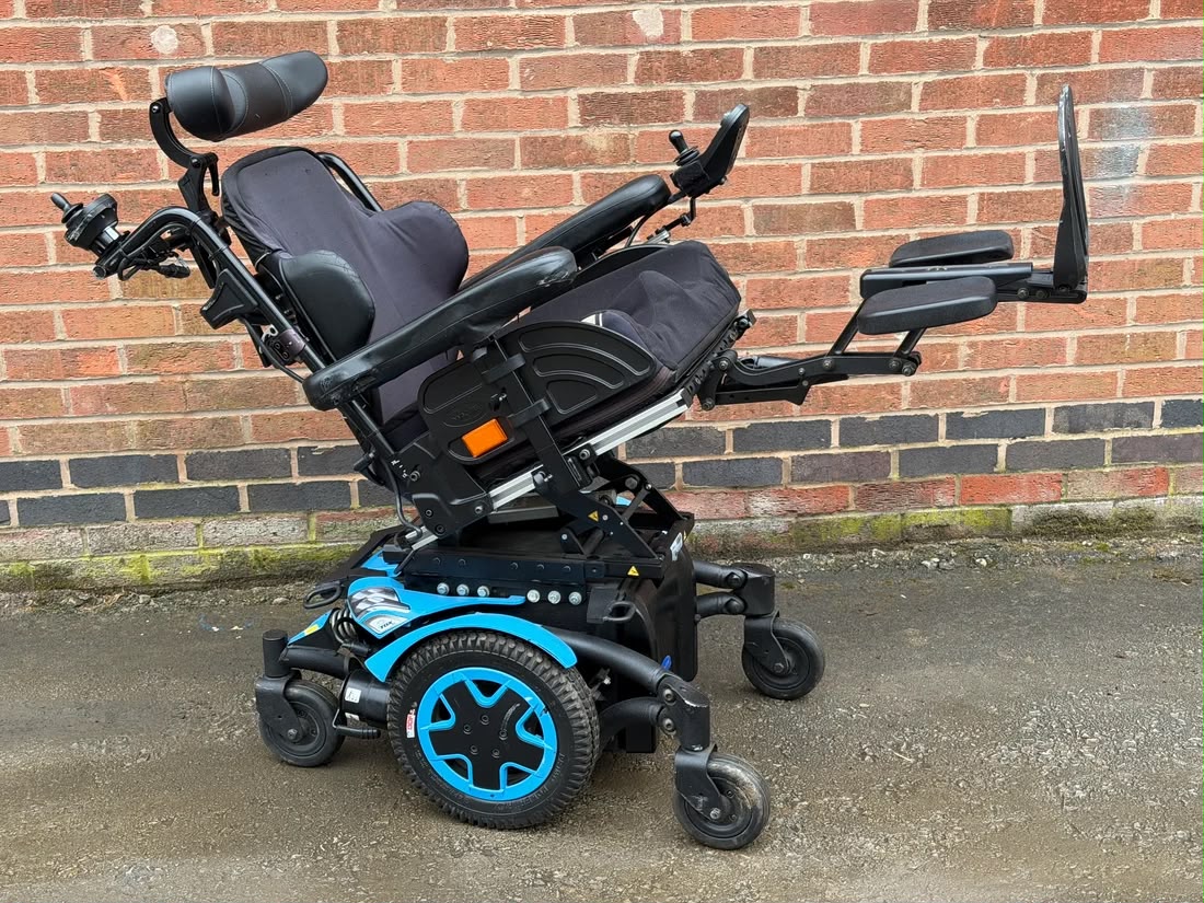 Invacare TDX SP2 Electric Wheelchair | Tilt & Recline - Image 3