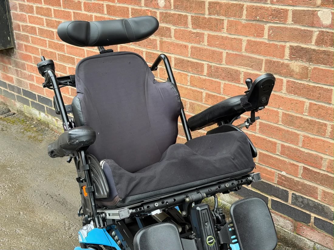 Invacare TDX SP2 Electric Wheelchair | Tilt & Recline - Image 6