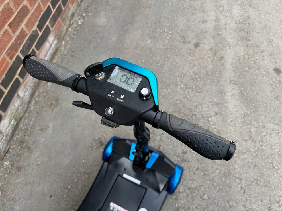 Drive AutoFold Folding Mobility Scooter | Lightweight Travel Scooter | Refurbished - Image 3