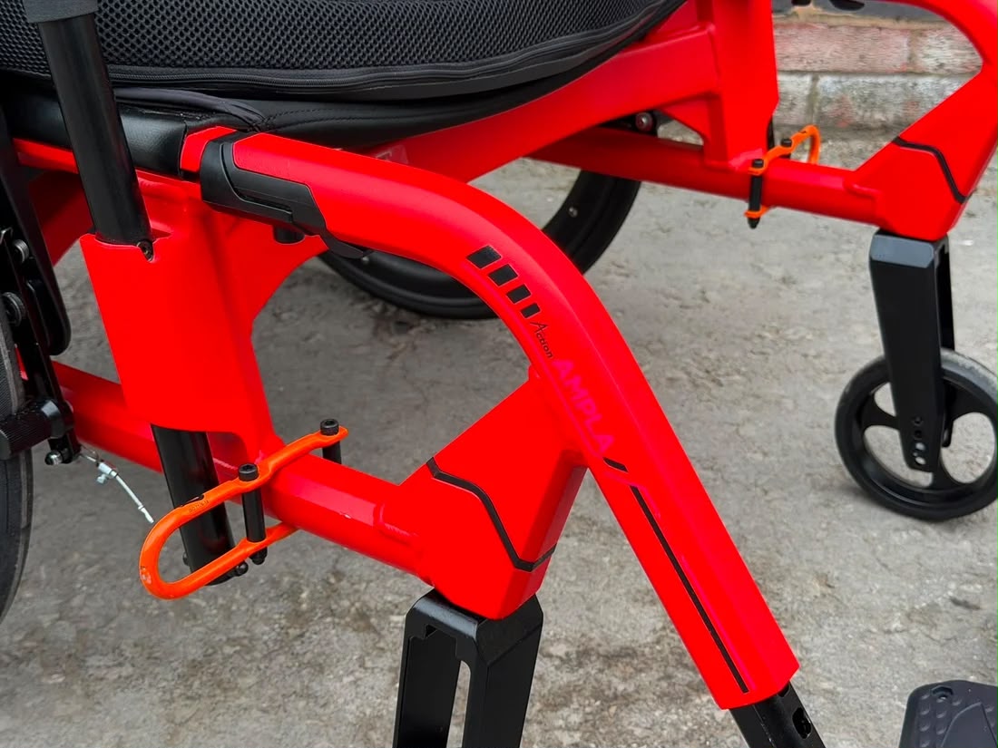 Invacare Action Ampla Bariatric Wheelchair Heavy Duty - Image 6