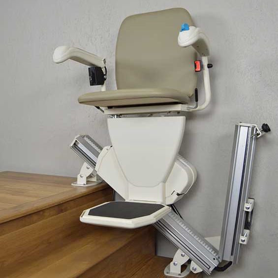 SL600 Pinnacle Straight Stair Lift - Image 3